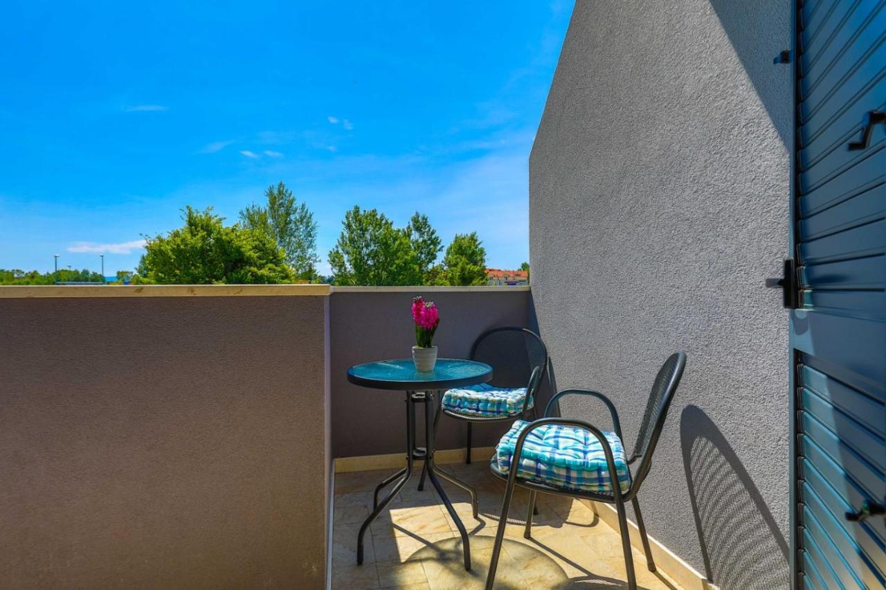 Apartment Nina Стобрек Экстерьер фото
